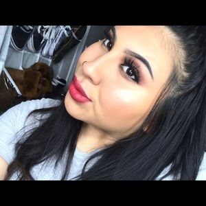 Meet your Posher, Jenny